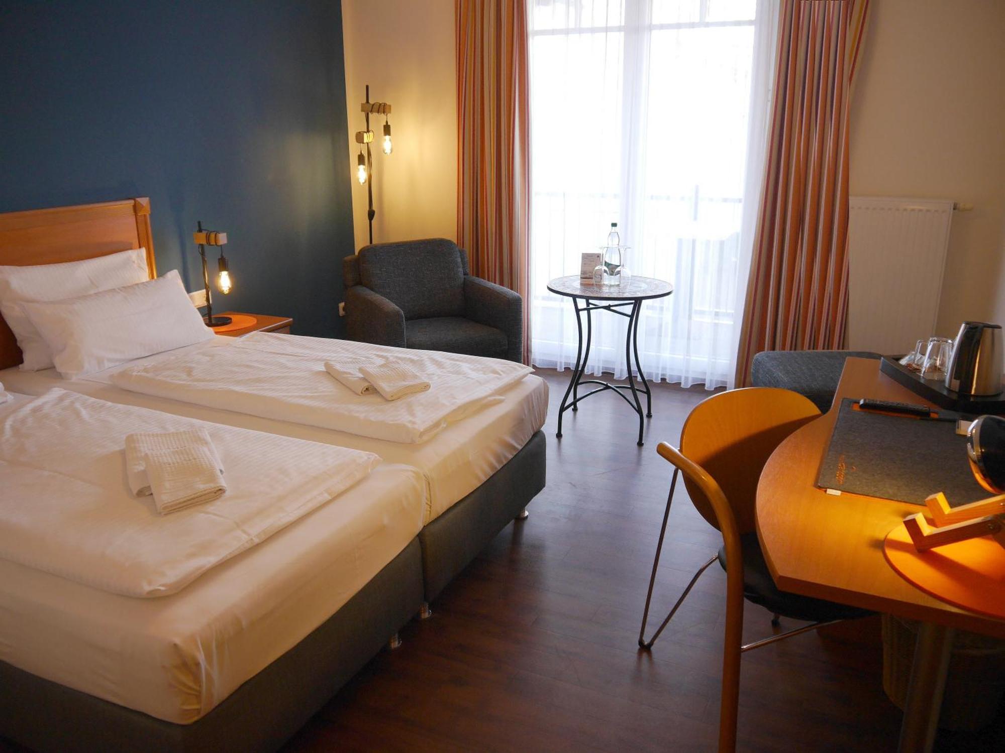 Pension Sanddorn Mit Cafe Carlssons บินซ์ ภายนอก รูปภาพ